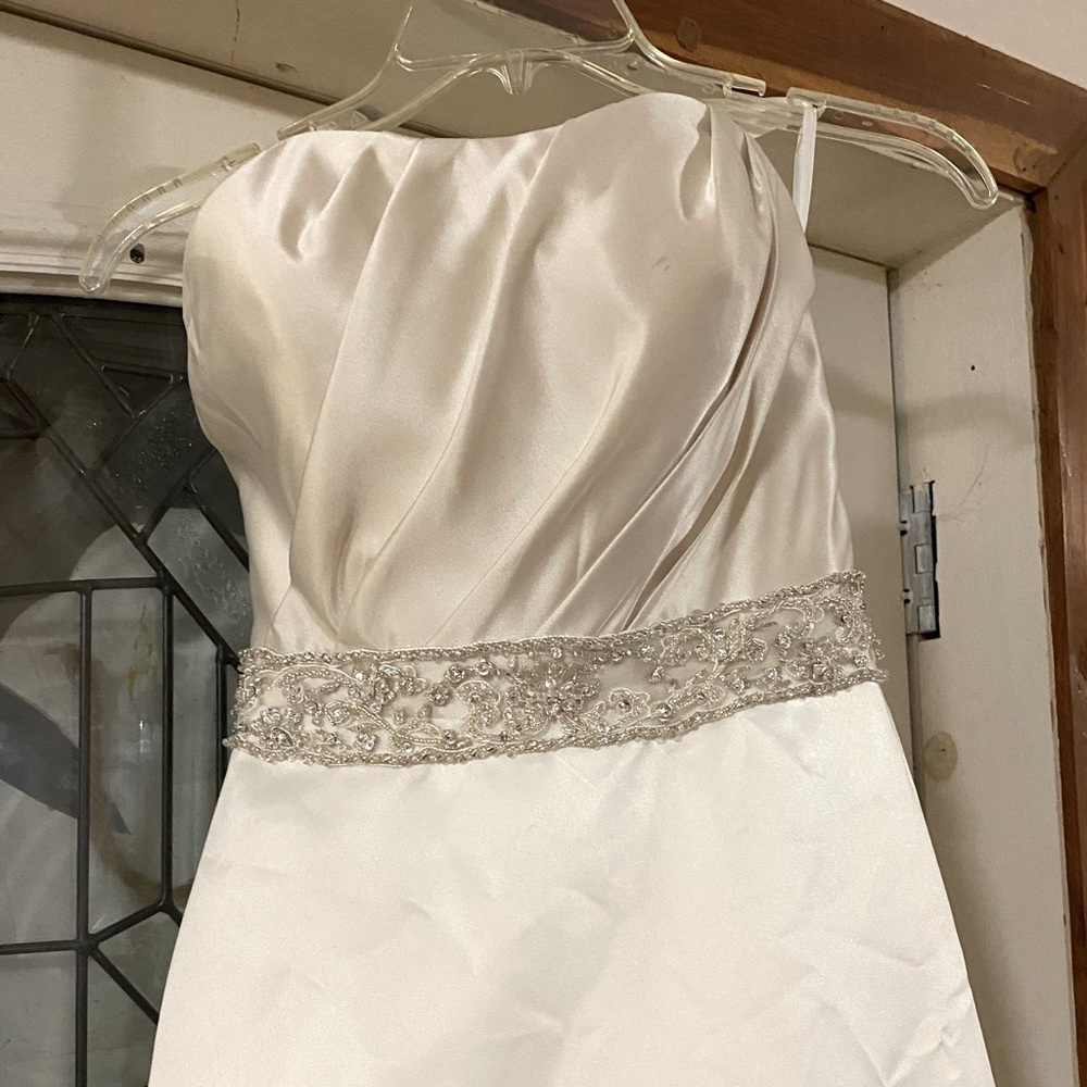 A line wedding dress with detail